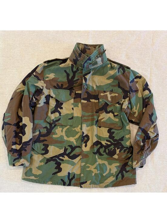 Other - Vtg 1999 M-65 Field Jacket US Military Woodland Camo Large Regular Golden Mfg Co